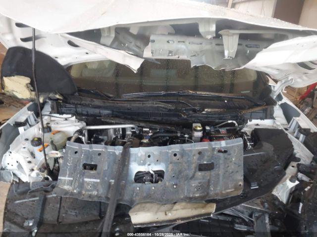 Nissan Rogue Rock Creek Image 10