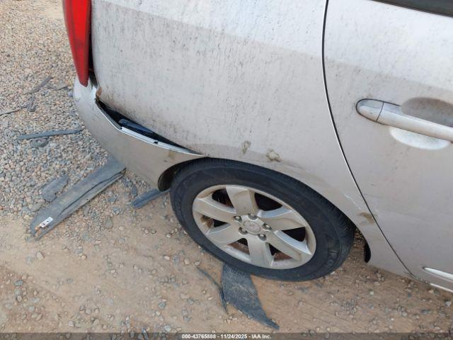 Kia Rondo Lx Image 15