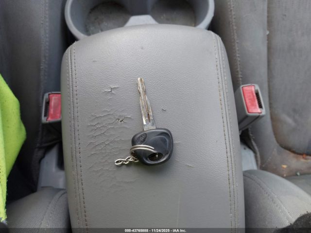 Kia Rondo Lx Image 12