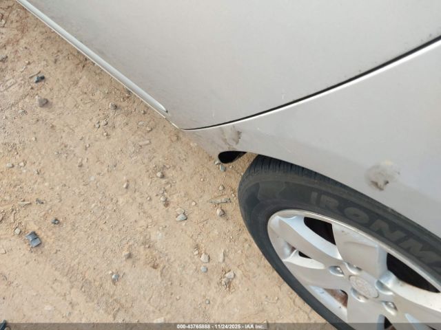 Kia Rondo Lx Image 16