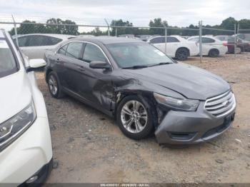  Salvage Ford Taurus