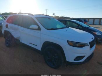  Salvage Jeep Cherokee