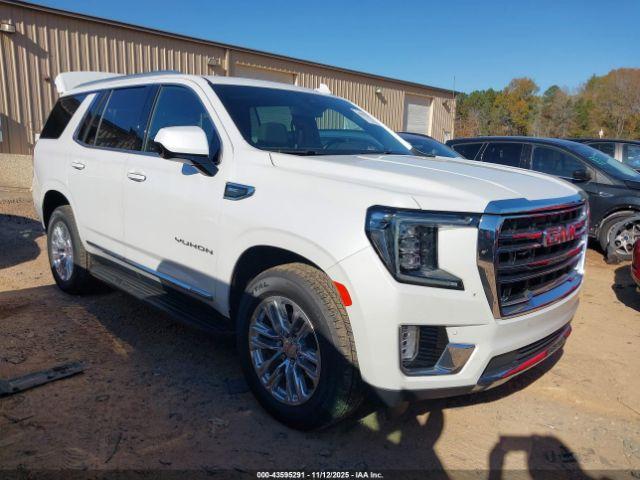  Salvage GMC Yukon