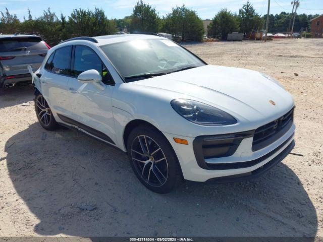  Salvage Porsche Macan