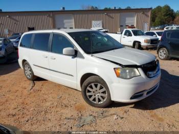  Salvage Chrysler Town & Country