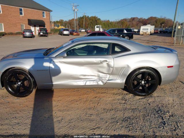 Chevrolet Camaro 2ss Image 12