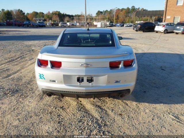 Chevrolet Camaro 2ss Image 3