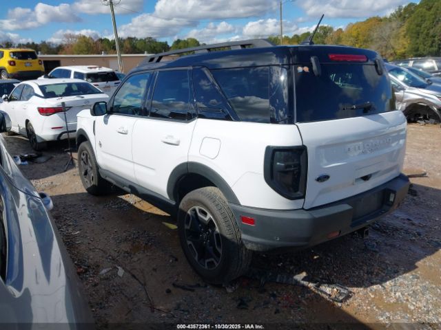 Ford Bronco Outer Banks Image 4