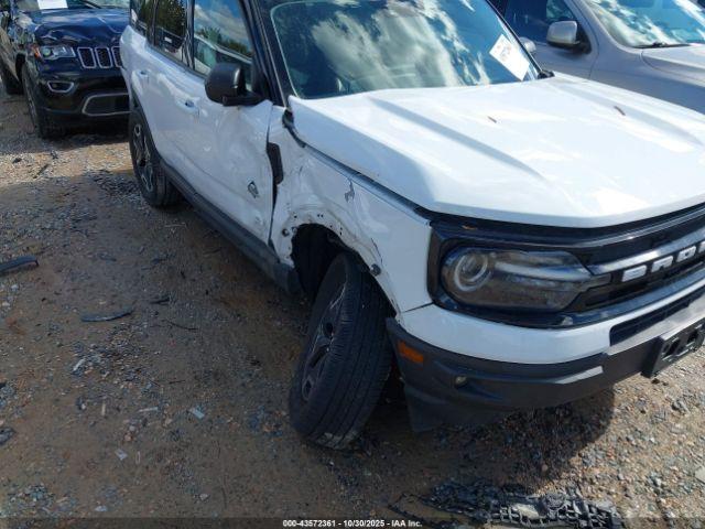 Ford Bronco Outer Banks Image 8