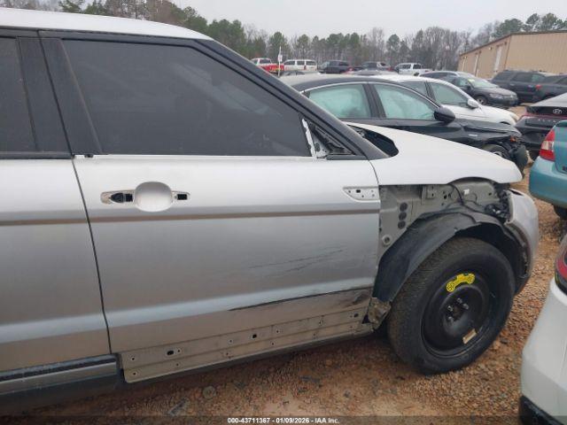 Land Rover Range Rover Evoque Image 18
