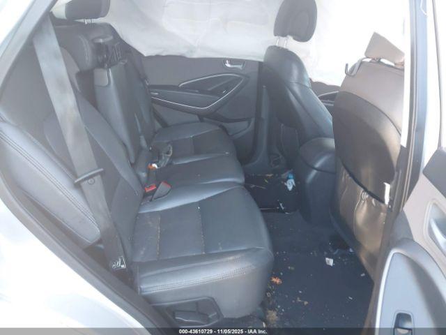 Hyundai SANTA FE Sport Image 16