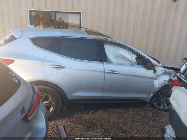 Hyundai SANTA FE Sport Image 17