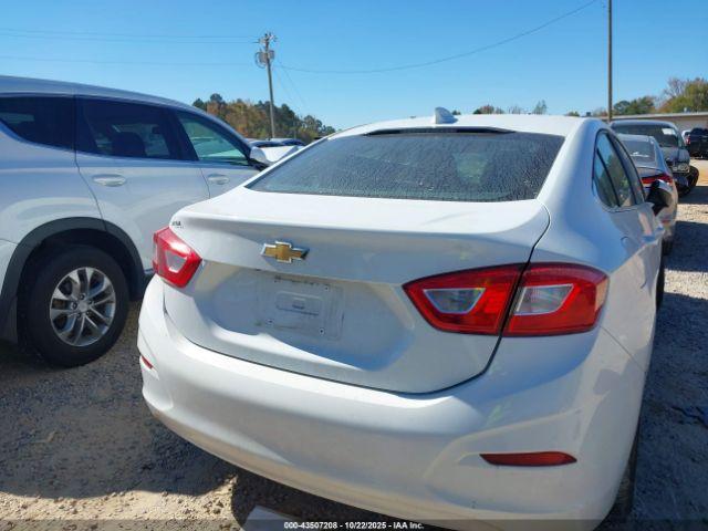 Chevrolet Cruze Lt Auto Image 15