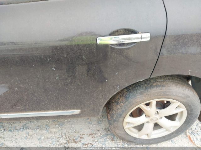 Nissan Rogue Sv Image 3