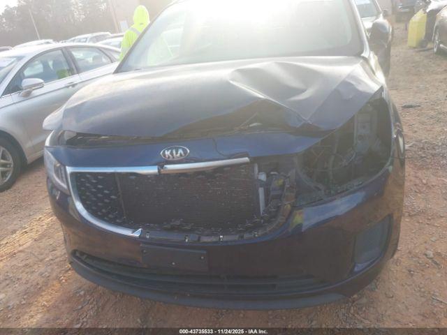 Kia Sedona Lx Image 17