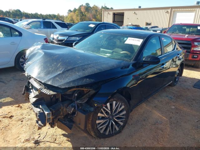 Nissan Altima Sv Fwd Image 16