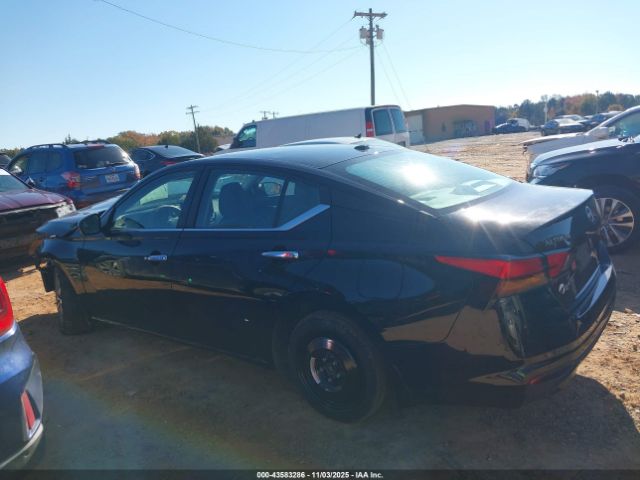 Nissan Altima Sv Fwd Image 11