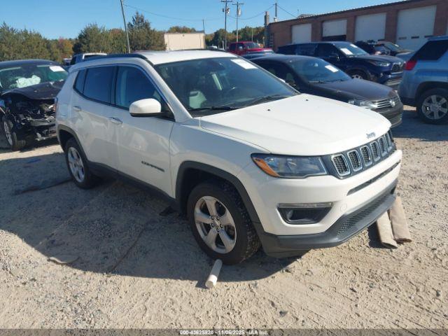  Salvage Jeep Compass