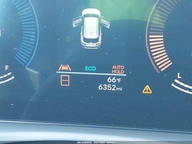 Hyundai TUCSON Blue Image 16