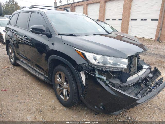 Salvage Toyota Highlander