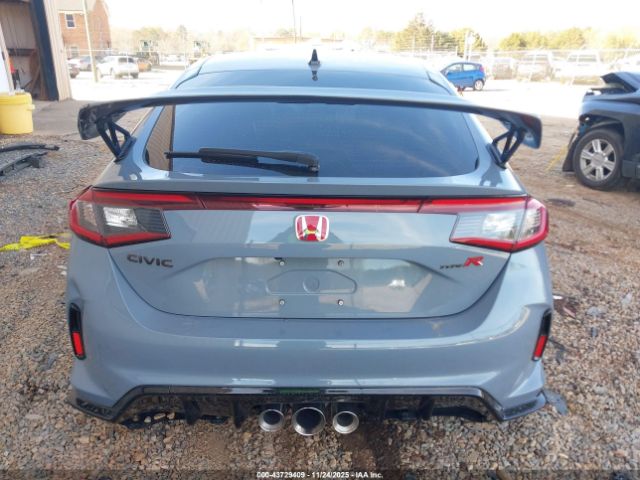 Honda Civic Image 12