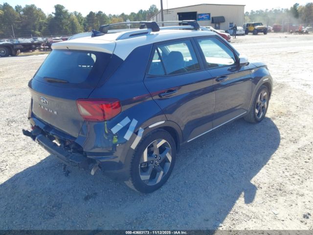 Hyundai VENUE Denim Image 14