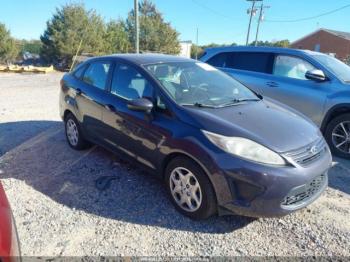  Salvage Ford Fiesta