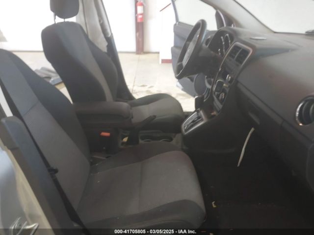 Dodge Caliber Sxt Image 11