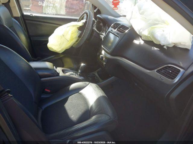 Dodge Journey Crossroad Image 4