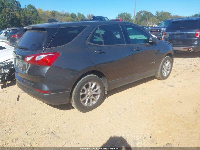 Chevrolet Equinox Ls Image 3