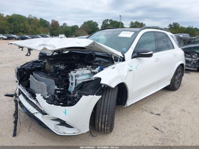 Mercedes-Benz GLE 4matic+ Image 13