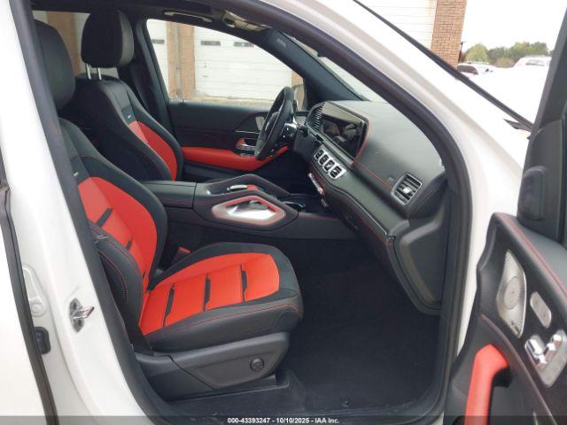 Mercedes-Benz GLE 4matic+ Image 4