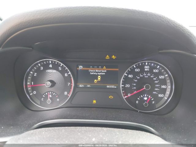 Kia Forte Lxs Image 4