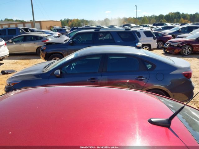 Kia Forte Lxs Image 18