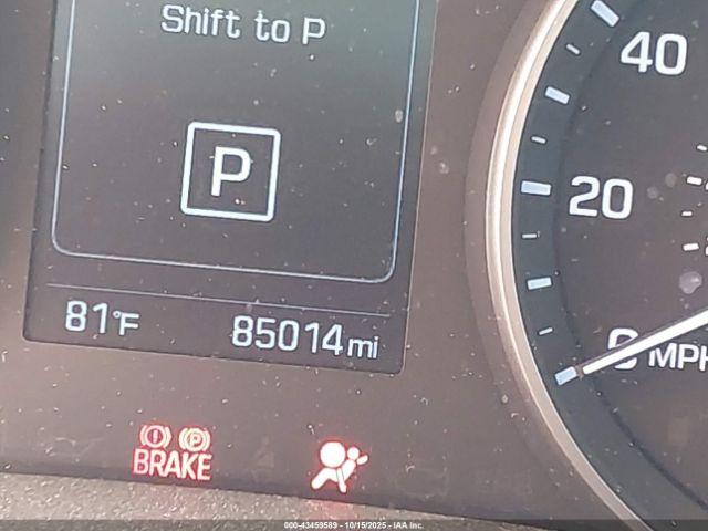 Hyundai ELANTRA Value Edition Image 12