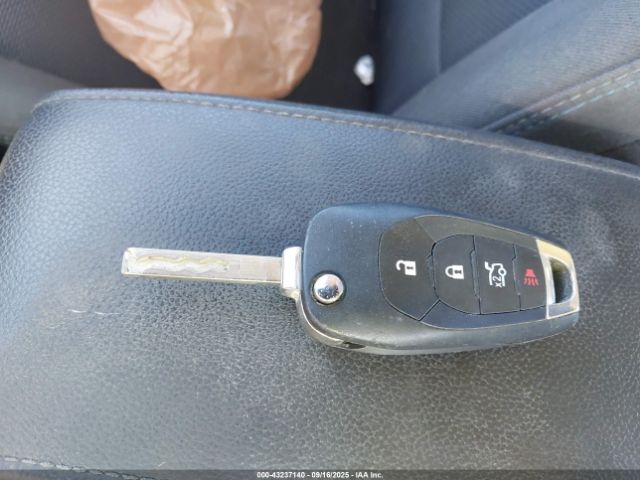 Chevrolet Cruze Lt Auto Image 3