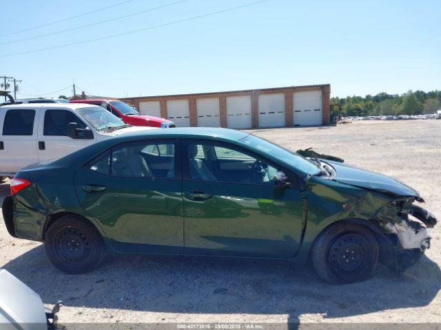 Toyota Corolla Le Image 14