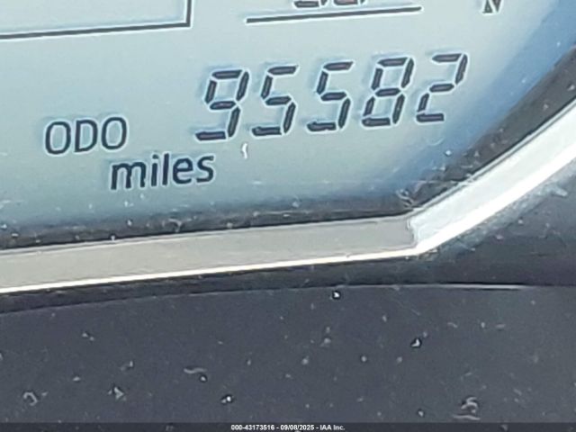 Toyota Corolla Le Image 11