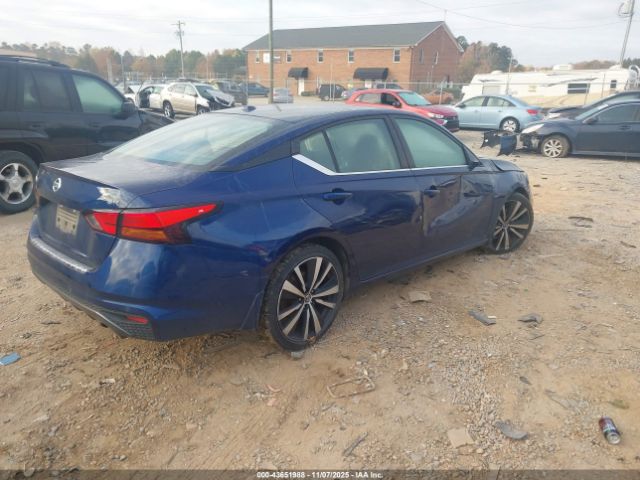 Nissan Altima Sr Fwd Image 3