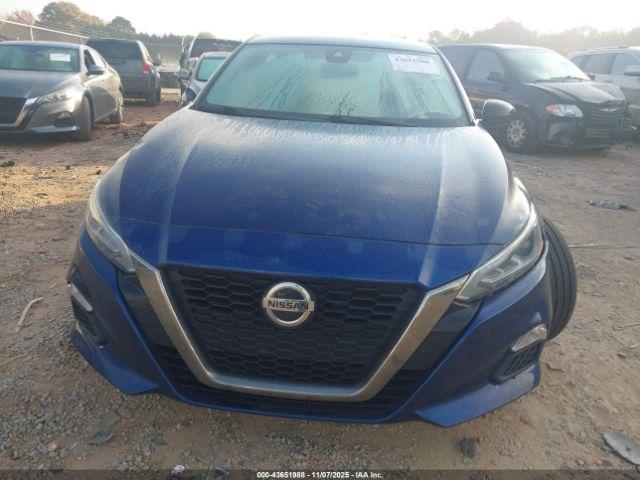 Nissan Altima Sr Fwd Image 9