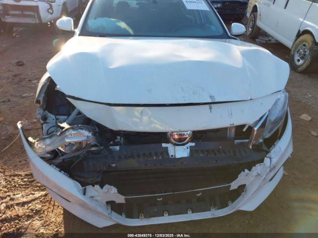 Nissan Altima 2.5 S Image 5