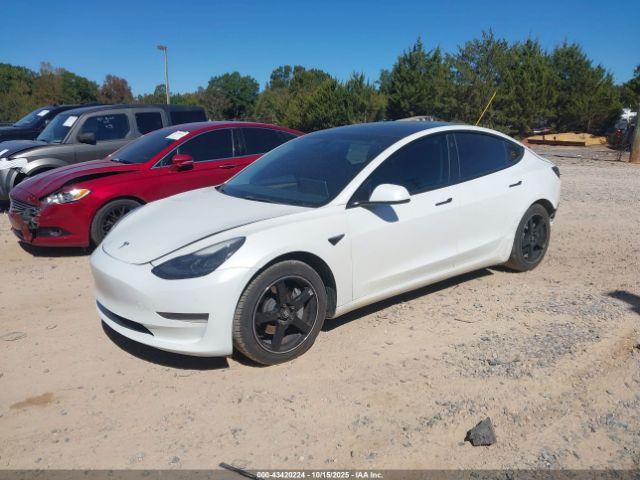 Tesla Model 3 Standard Range Plus Rear-wheel Drive Image 15