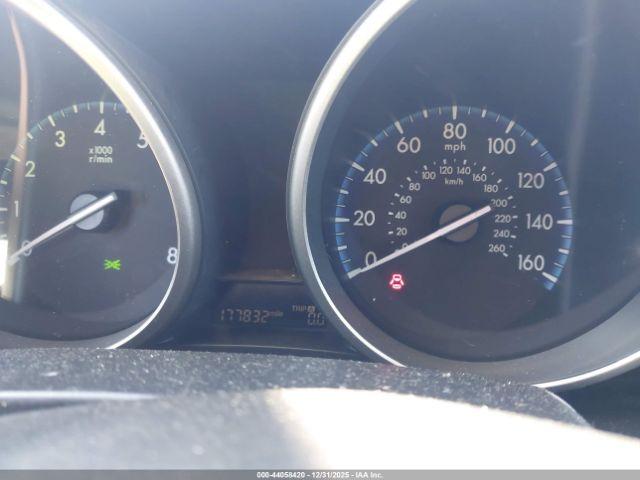 Mazda Mazda3 I Touring Image 2