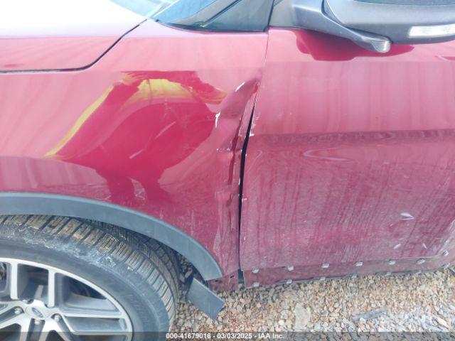 Ford Explorer Sport Image 12