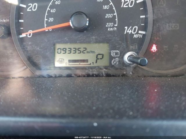 Mitsubishi Mirage Es Image 13