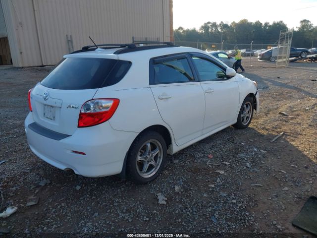 Toyota Matrix Image 3