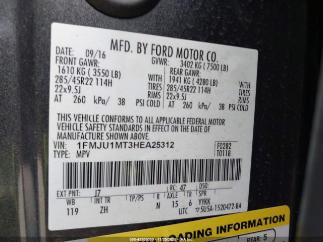 Ford Expedition Platinum Image 3