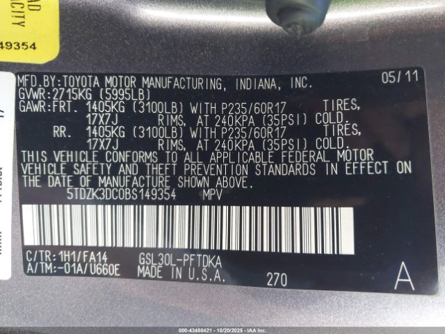 Toyota Sienna Base V6 Image 7