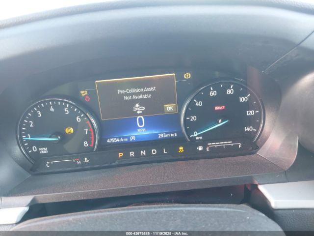 Ford Explorer Xlt Image 8