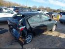 Nissan Versa 1.6 Sv Image 12